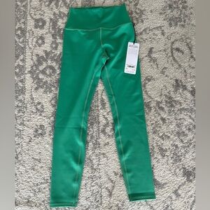 Alo Yoga 7/8 High Rise Airlift Legging BRAND NEW